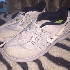 Nike Free RN woman’s Shoe size 6 1/2